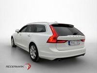 Begagnad Volvo V90 Momentum 190 HK (139 kW) 2017 Vit Kombi