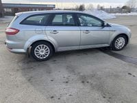 Begagnad Ford Mondeo Trend 146 HK (107 kW) 2007 Grå Kombi