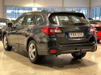 begagnad Subaru Outback 2.5 4WD DRAG DUBBDÄCK KAMERA NYBES LÅGSKATT 2015, Kombi