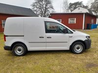 begagnad VW Caddy Skåpbil 2.0 TDI BlueMotion Proline Euro 6