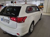 begagnad Mitsubishi Outlander P-HEV 2.0 Phev 4x4 Automat KOMFORT