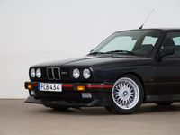Begagnad BMW M3 194 HK (142 kW) 1987 Svart Sedan
