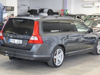 begagnad Volvo V70 2.0 FLEXIFUEL KINETIC 145HK DRAG NY BESIKTAD NY SERVAD