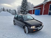 Begagnad Suzuki Alto 58 HK (42 kW) 2001 Halvkombi