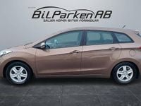 Begagnad Hyundai i30 135 HK (99 kW) 2012 Ljusbrun Kombi
