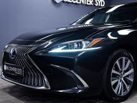 begagnad Lexus ES300H 2.5 E-CVT|Taklucka|Skinn|Döda-vinkelvarnare|218hk|2020|