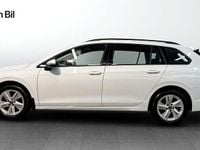 Begagnad VW Golf VIII 131 HK (96 kW) 2022 Vit Kombi