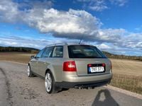 Begagnad Audi A6 Comfort 251 HK (184 kW) 2002 Ljusbrun (brun) Kombi