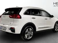 Begagnad Kia Niro Advance 150 kW (204 HK) 2021 Vit SUV
