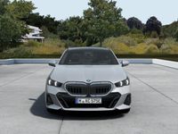 Begagnad BMW 530e Efficient Dynamics 191 HK (140 kW) 2024 Grå Kombi