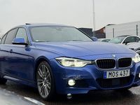 Begagnad BMW 330 M Sport 252 HK (185 kW) 2016 Blå Sedan