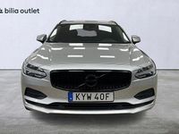 Begagnad Volvo V90 Momentum 190 HK (139 kW) 2019 Silver Kombi