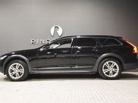 begagnad Volvo V90 CC D4 AWD 190 HK DRAG D-VÄRM 0.46L/MIL