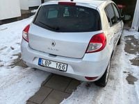 Begagnad Renault Clio R.S. 75 HK (55 kW) 2011 Halvkombi