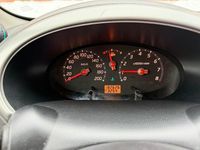 Begagnad Nissan Micra 65 HK (47 kW) 2005