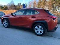 begagnad Lexus UX 250h CVT Euro 6 Gps/Bakkamera