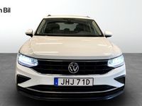 begagnad VW Tiguan Life TSI150 DSG Drag/Backkamera