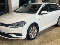 Begagnad VW Golf VII 110 HK (80 kW) 2017 Vit Kombi