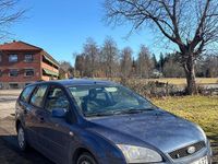 Begagnad Ford Focus 125 HK (91 kW) 2007 Kombi