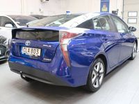 begagnad Toyota Prius Hybrid 122hk / B-Kamera / LaneAssist / Krok