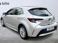 Ny Toyota Corolla Hybrid Active 141 HK (103 kW) 2025 Silver Halvkombi