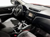 Begagnad Nissan Qashqai N-Connecta 110 HK (80 kW) 2017 Röd SUV