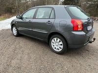 Begagnad Toyota Corolla 110 HK (80 kW) 2006 Grå