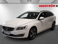 Begagnad Volvo V60 Momentum 234 HK (172 kW) 2017 Vit Kombi