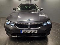 Begagnad BMW 330e Sport Line 190 HK (139 kW) 2016 Silver Kombi