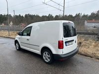 begagnad VW Caddy 2.0 TDI BlueMotion DSG EURO 6