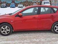 Begagnad Mazda 3 Inclusive 105 HK (77 kW) 2010 Röd