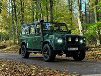 Begagnad Land Rover Defender 122 HK (89 kW) 2006 Mörkgrön (grön) Kombi