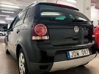 begagnad VW Polo Cross Polo 1.6 Nyservad