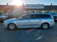 begagnad Volvo V70 D2 Momentum Euro 5, Drag