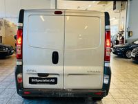 begagnad Opel Vivaro Skåpbil 2.7 t 2.0 CDTI P-Värme NY-BES 90hk