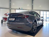 begagnad Tesla Model 3 Performance 513hk / Moms
