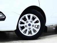 Begagnad Ford Tourneo Custom 131 HK (96 kW) 2020 Vit Van