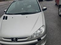 Begagnad Peugeot 206 109 HK (80 kW) 2005 Halvkombi