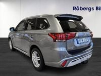 Begagnad Mitsubishi Outlander 224 HK (164 kW) 2020 Grå SUV