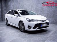 Begagnad Toyota Avensis Multidrive S 147 HK (108 kW) 2017 Vit Kombi