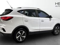 Begagnad MG ZS Comfort 114 kW (156 HK) 2022 Vit Halvkombi
