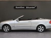 Begagnad Mercedes CLK200 Elegance 163 HK (119 kW) 2003 Silver Cab