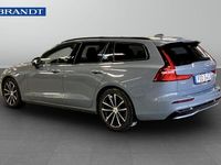 Begagnad Volvo V60 Plus 462 HK (339 kW) 2023 Grå Kombi
