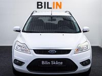 Begagnad Ford Focus Platinum 90 HK (66 kW) 2010 Vit Kombi