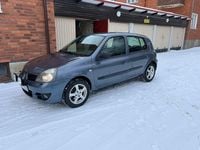 Begagnad Renault Clio R.S. 75 HK (55 kW) 2008 Halvkombi