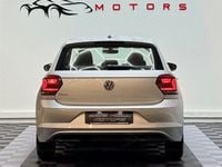 Begagnad VW Polo 95 HK (69 kW) 2020 Silver Halvkombi