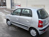 Begagnad Hyundai Atos Prime 58 HK (42 kW) 2004 Silver metallic Halvkombi
