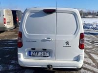 Begagnad Peugeot Partner 102 HK (75 kW) 2022 Vit banquise Minibuss