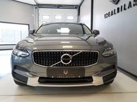 Begagnad Volvo V90 CC Momentum 191 HK (140 kW) 2019 Grå metallic Kombi