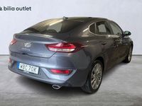 begagnad Hyundai i30 Fastback 1.4 T-GDi V-Hjul CarPlay B-Kam 140hk